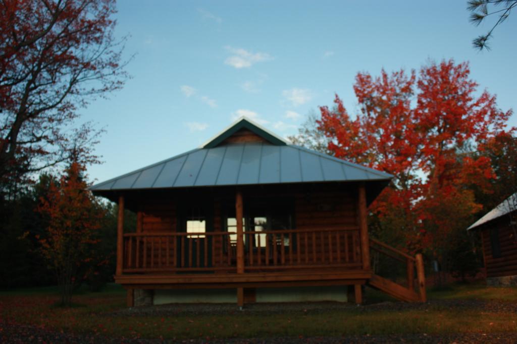 Lake Parlin Lodge & Cabins West Forks 客房 照片