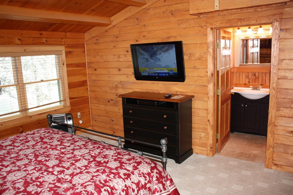 Lake Parlin Lodge & Cabins West Forks 客房 照片